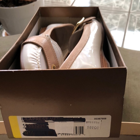 Shoes - Picture 4 of 5